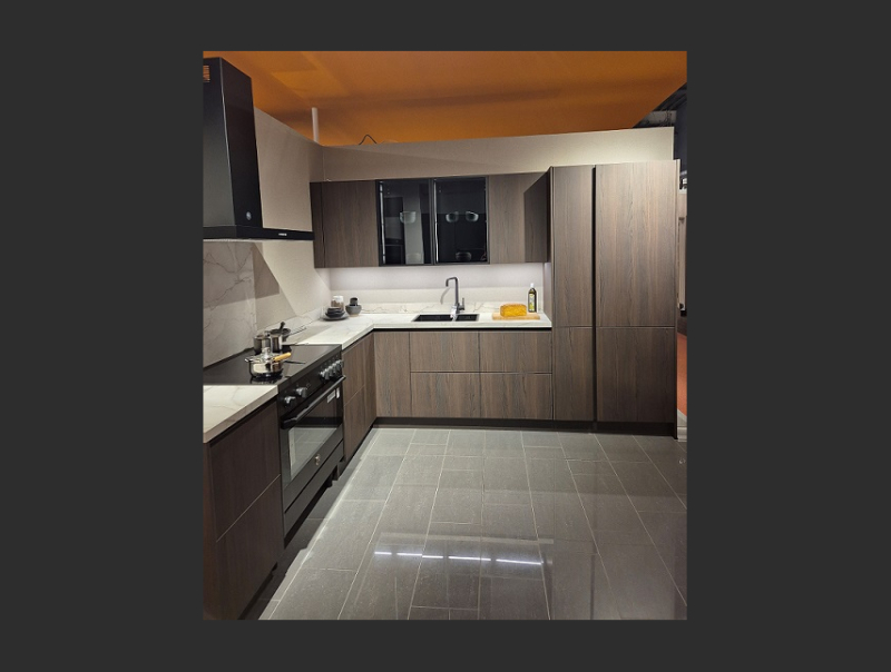 Showroomkeuken Breitner - Roermond 01