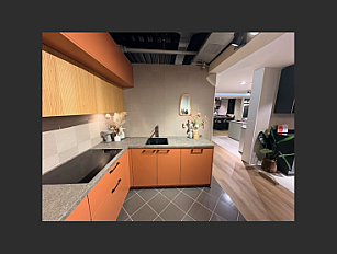 Showroomkeuken Cerenzo NCS Richard Puur Eiken - Zoeterwoude 03