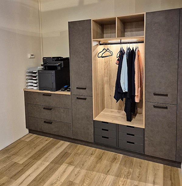 Roermond 1976_garderobe-2