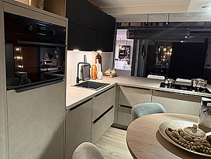 2810_sk-showroomkeukens-855x645-0000s-0000s-0000-showroomkeuken-maron-superkeukens-koch-0003-koch