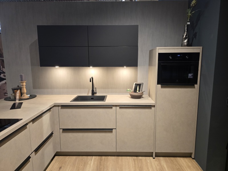 Koch kiezelgrijs beton 2