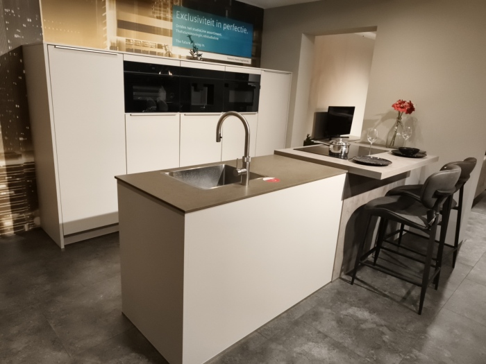 SHOWROOM keuken SIEMENS